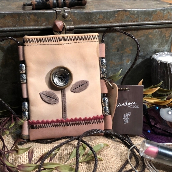 Mini Crossbody Bag NWT Random Voice Leather Suede Purse Live In The Moment NWT - Picture 1 of 12